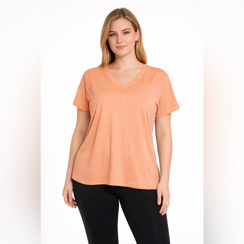 Nike Dri-FIT‎ V-Neck Athletic Tee Peach Women’s Size M
